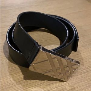 Burberry 32 80 Black Silver Belt Leather Italian